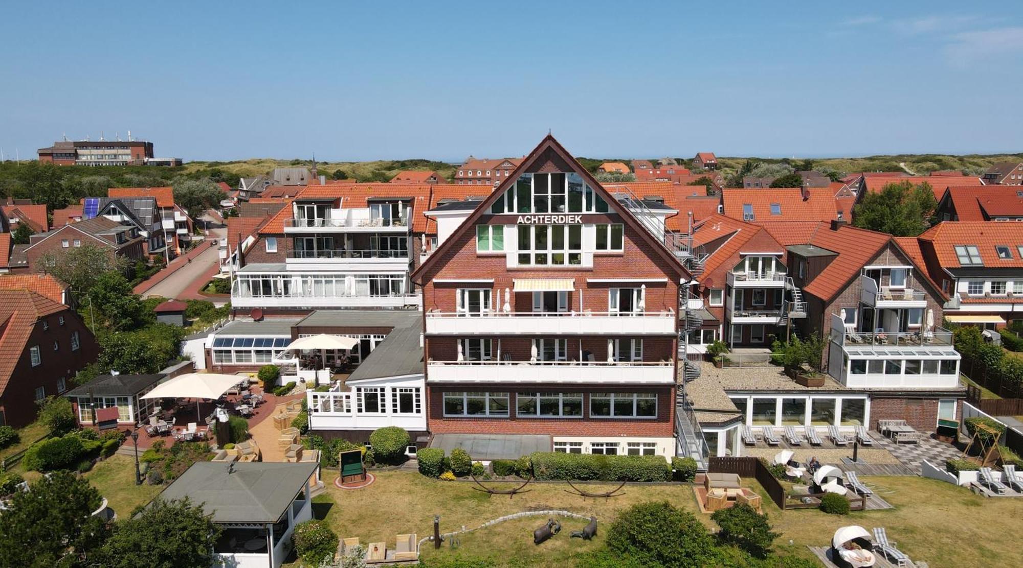 Romantik Hotel Achterdiek Juist Exteriér fotografie