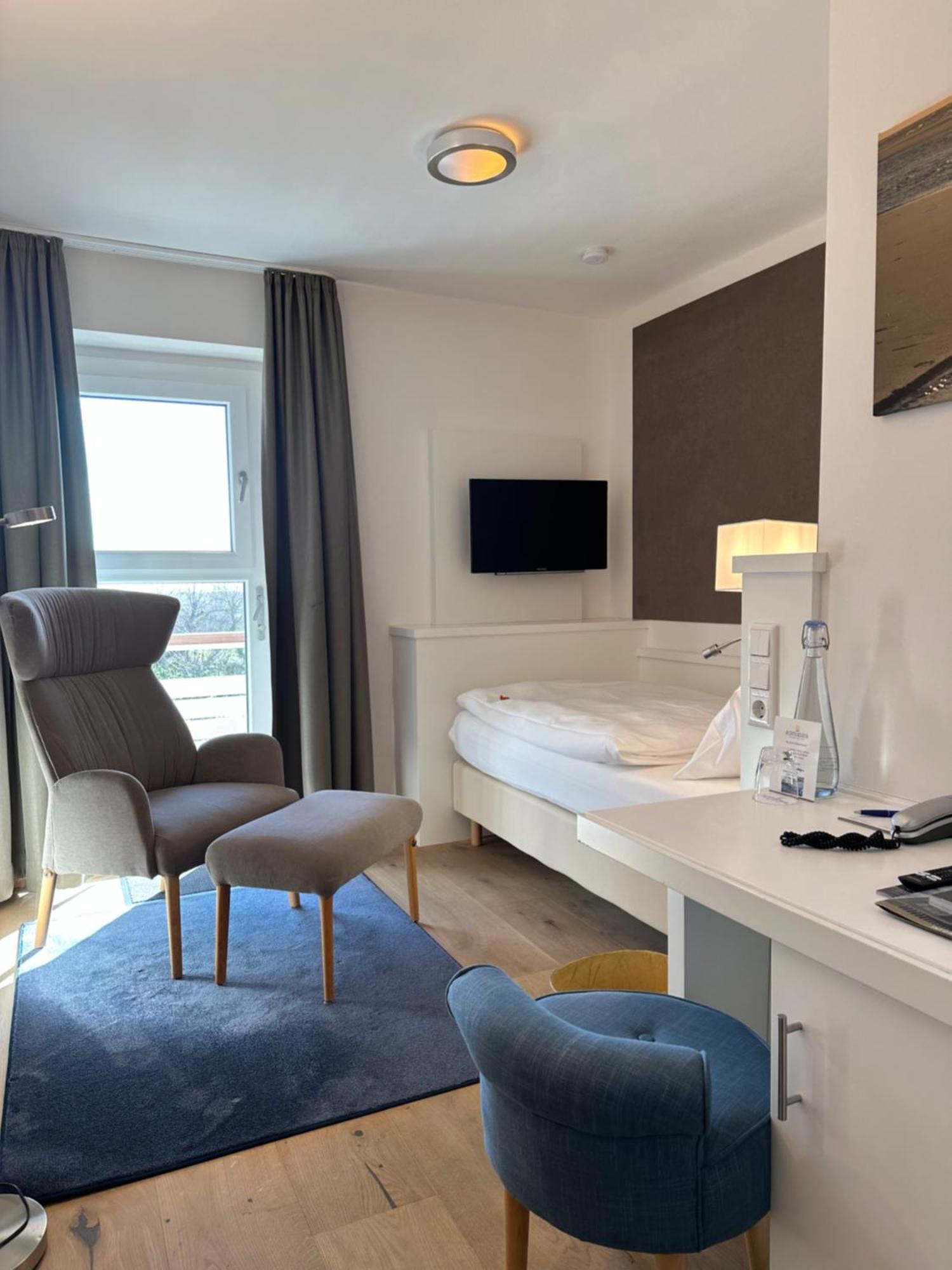 Romantik Hotel Achterdiek Juist Exteriér fotografie